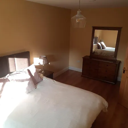 Holywood House No 2 Holiday home